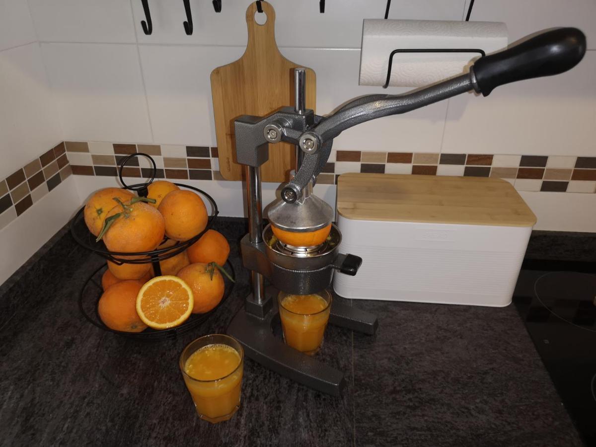 Del Mar 1 Deluxe Apartment Torrevieja Centrum Екстериор снимка