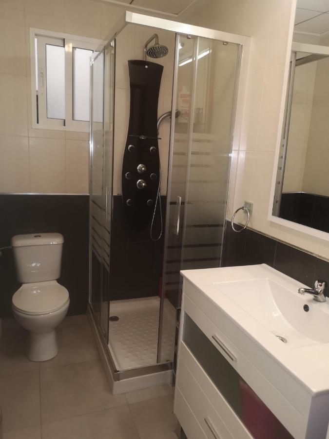 Del Mar 1 Deluxe Apartment Torrevieja Centrum Екстериор снимка